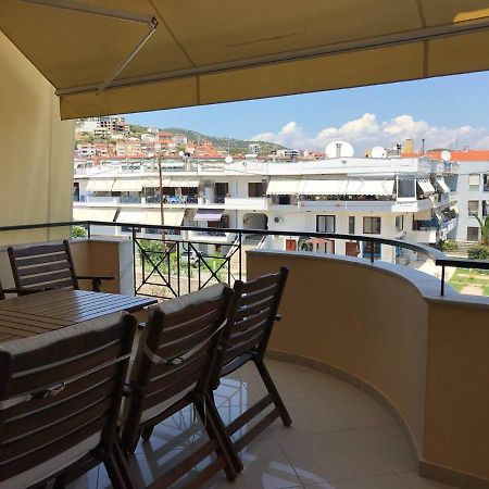 Peramos Luxury Lägenhet Néa Péramos Exteriör bild
